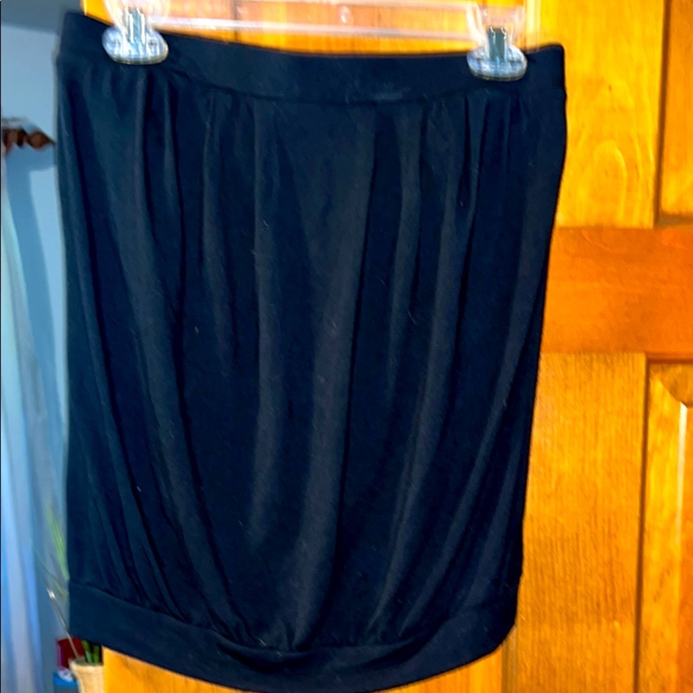 Black roomy tube top. Size medium. Good condition. Cotton material.